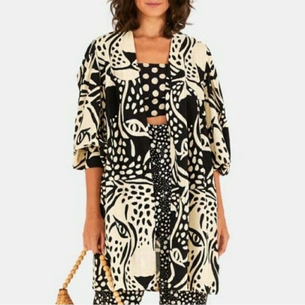 LIMITED EDITION Farm Rio Black and White Patterned Kimono